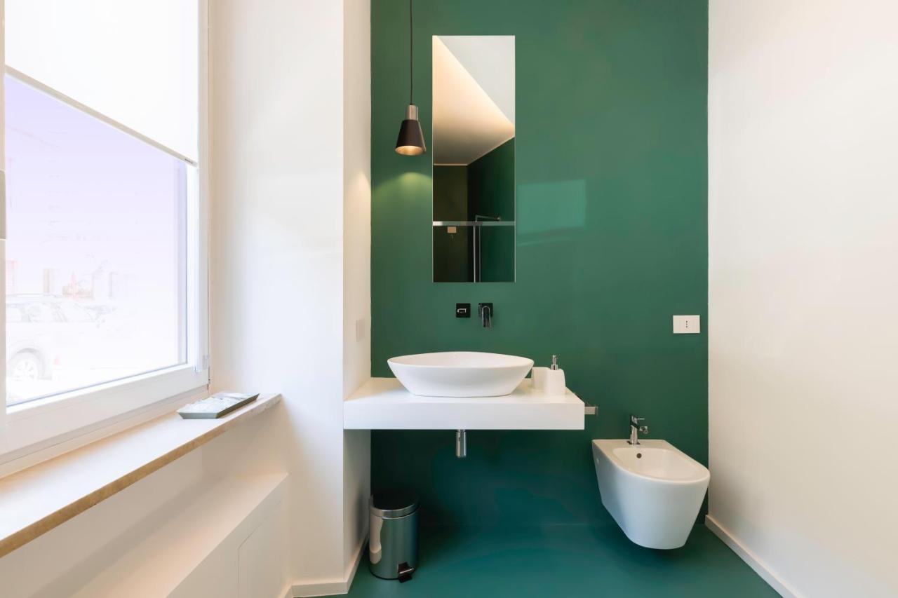 Metropolitan Rooms Кальярі Екстер'єр фото